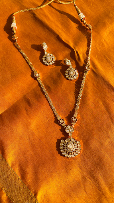 Gold Tone Polki Pendant Necklace Set