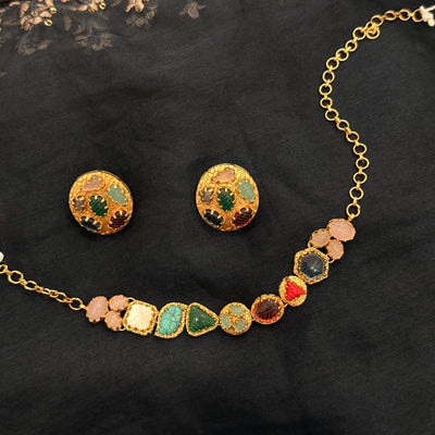 Ayra Navrattan Necklace with Earrings
