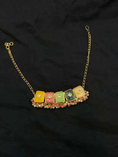 Multicolored Contemporary Choker Necklace Set