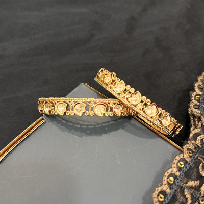Kundan Bangles (Set of 2)